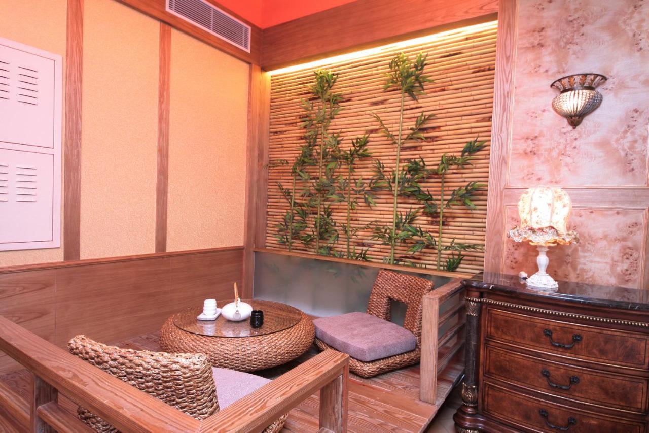 Luxembourg Hills Homestay 礁渓郷 エクステリア 写真
