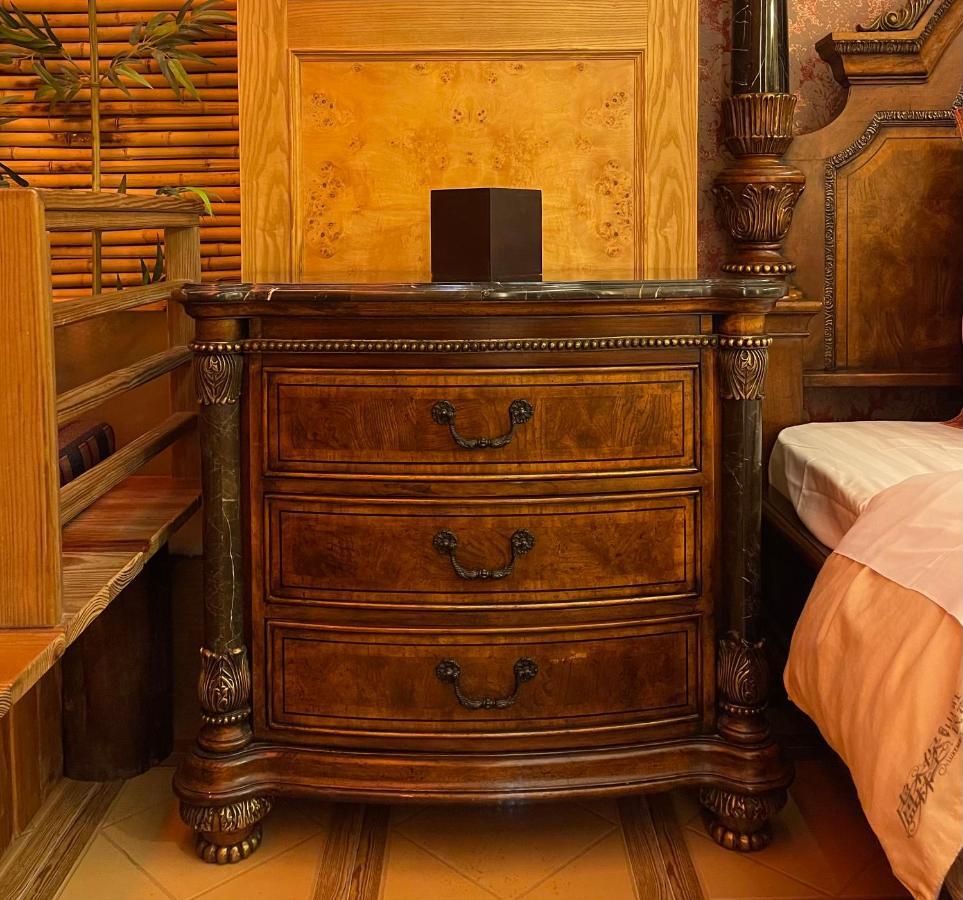 Luxembourg Hills Homestay 礁渓郷 エクステリア 写真
