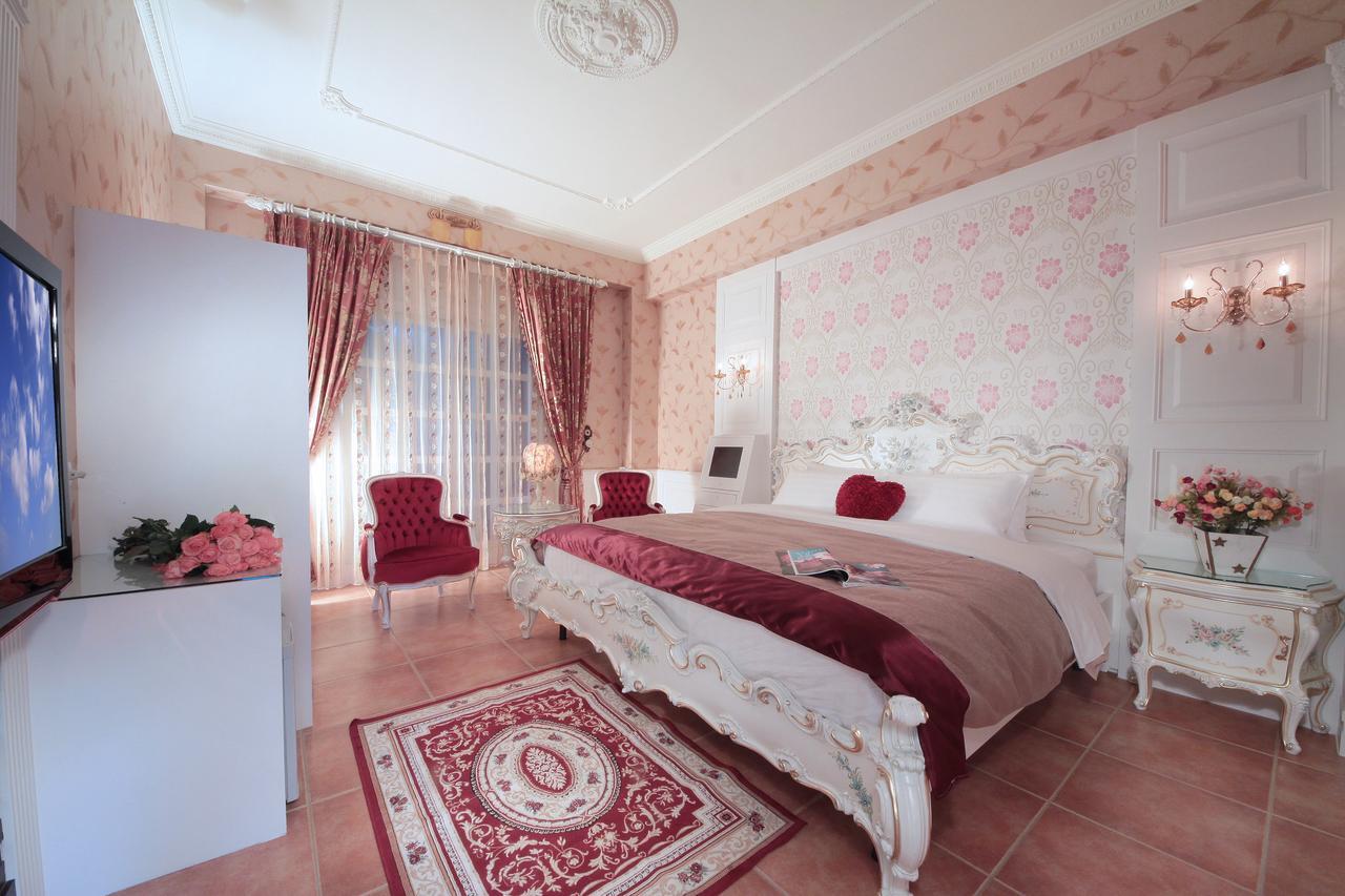 Luxembourg Hills Homestay 礁渓郷 エクステリア 写真