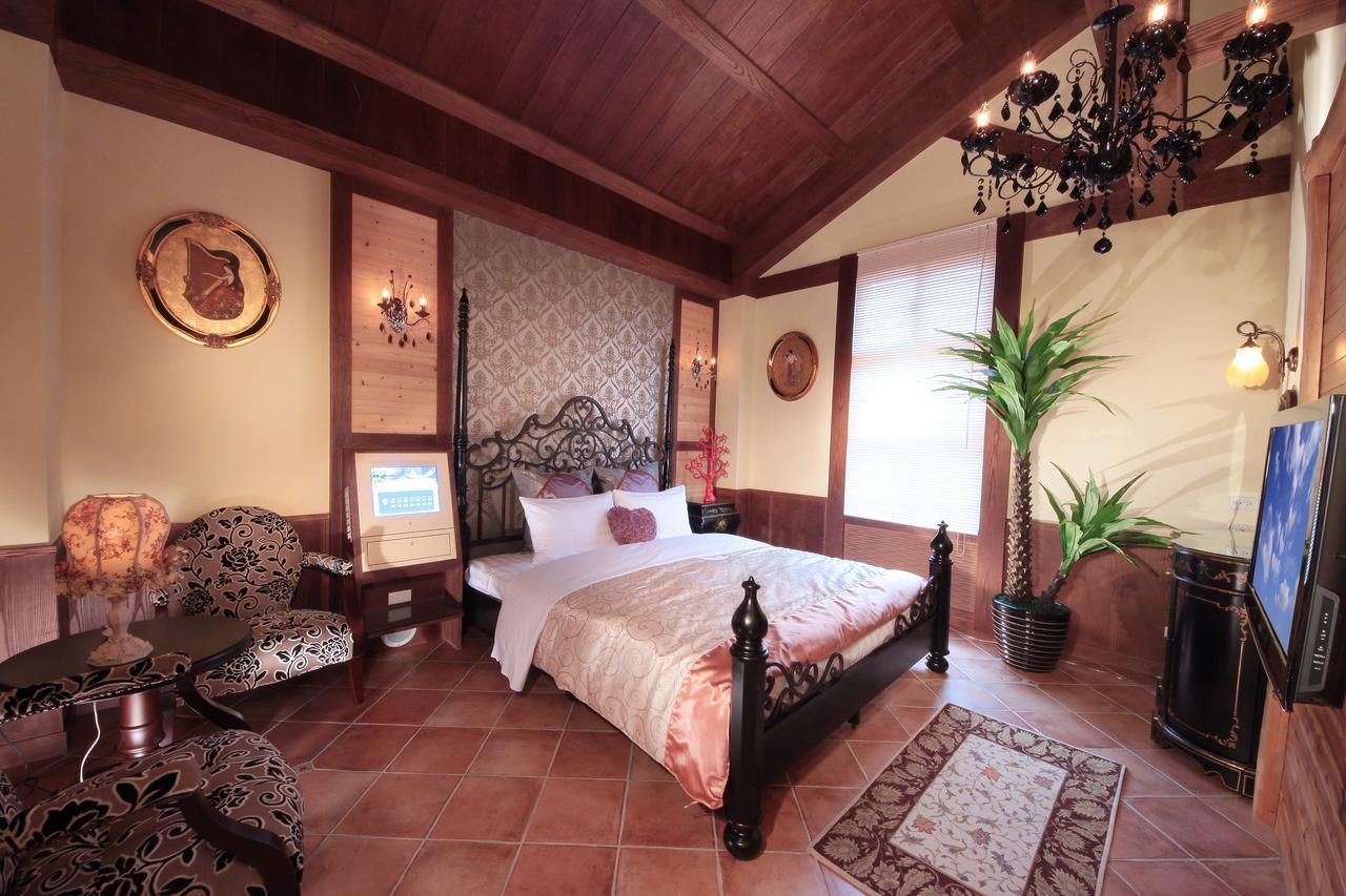 Luxembourg Hills Homestay 礁渓郷 エクステリア 写真
